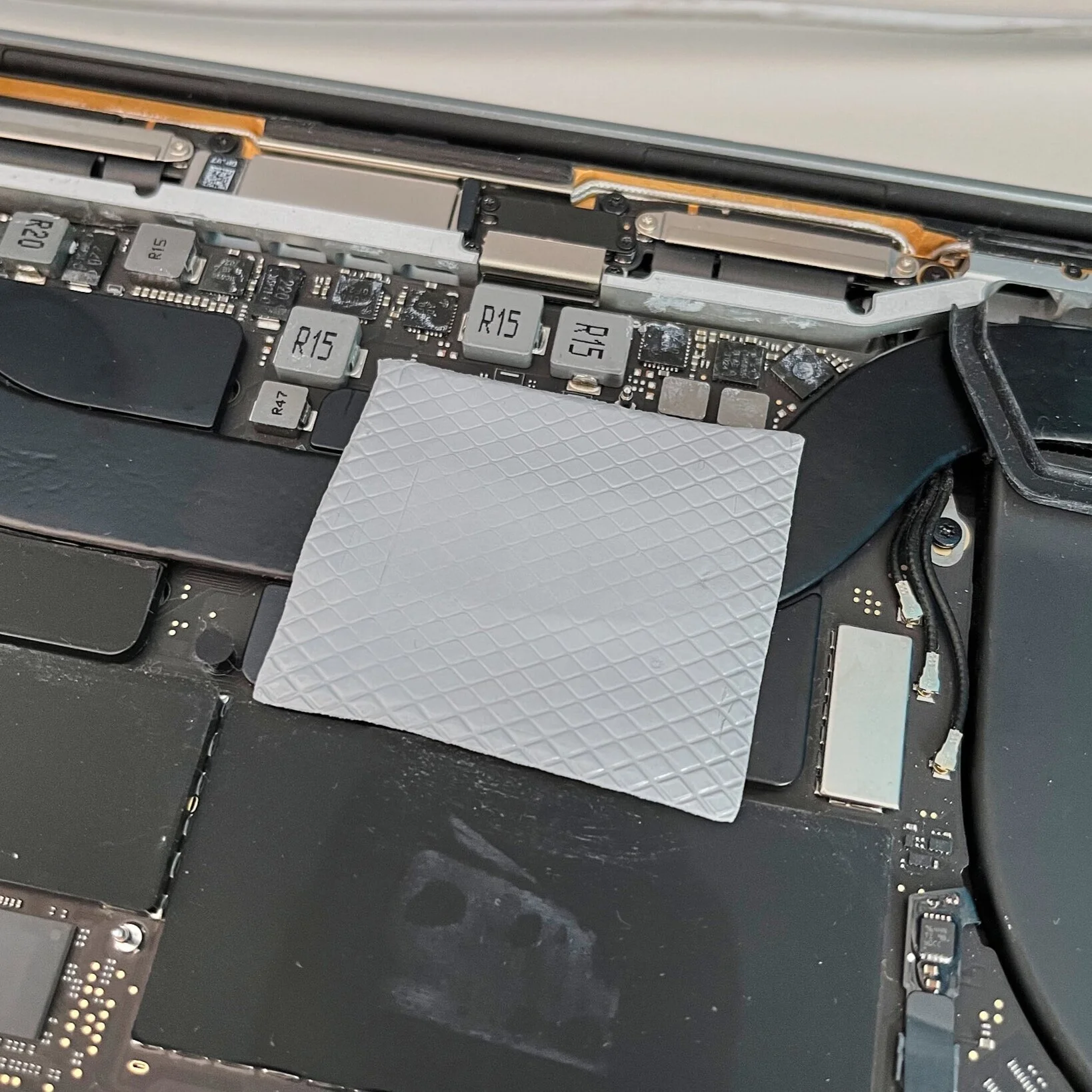 Apple Pro MacBook たづまる Pro MacBook 16inch TouchBar 選べるOS 2019 A2141 MVVM2J/A MacBook本体
